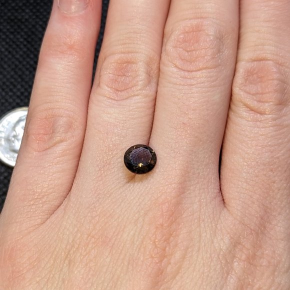 Deep Smoky Quartz Round Cut - Picture 5 of 5